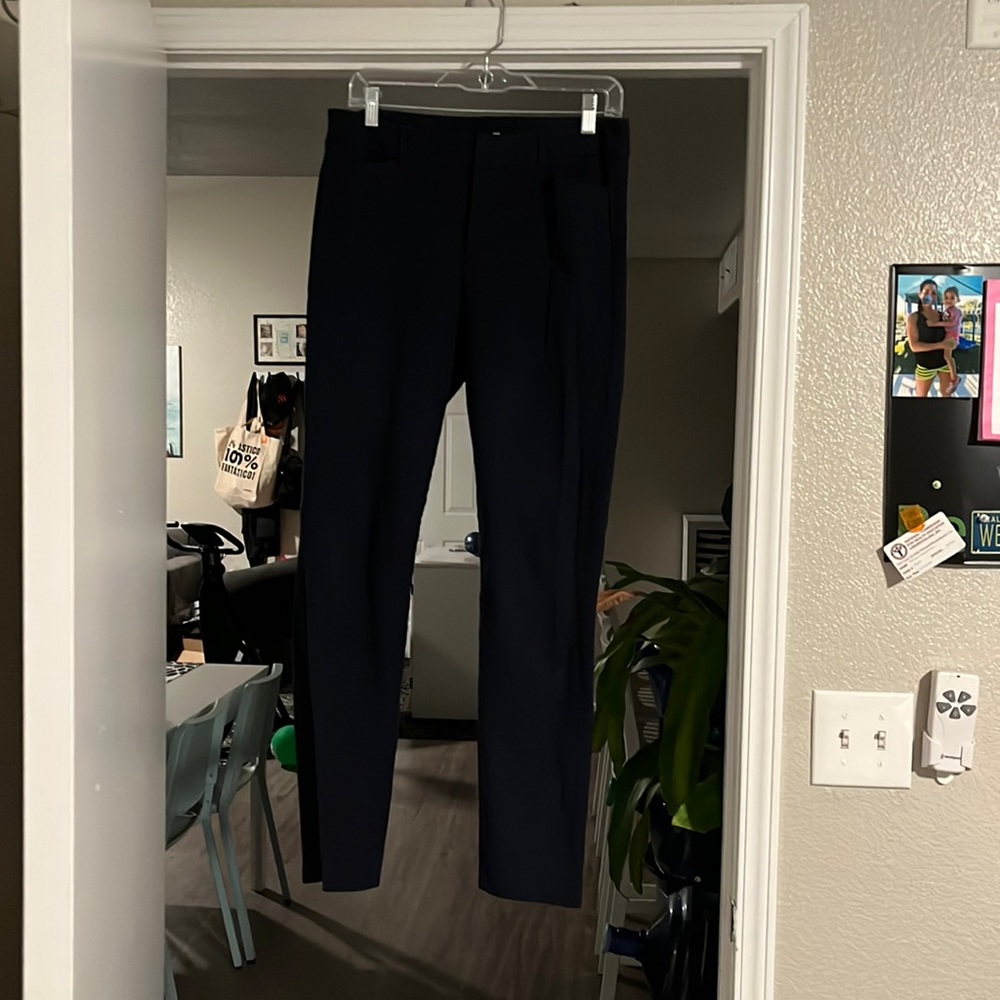 Old Navy size 8 pixie cut navy business casual pants